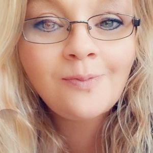 Meet your Posher, Stacy